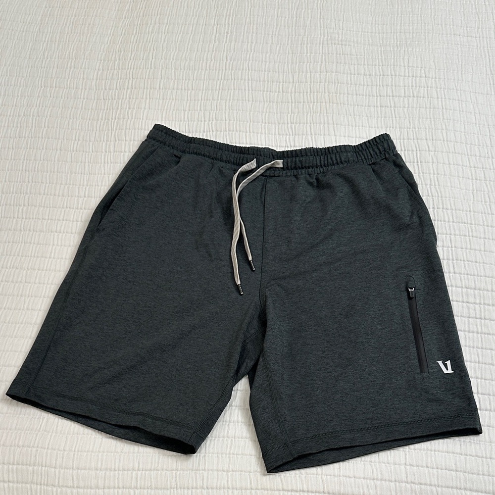Vuori Sunday Performance Short, 8” inseam, heathered green, size medium